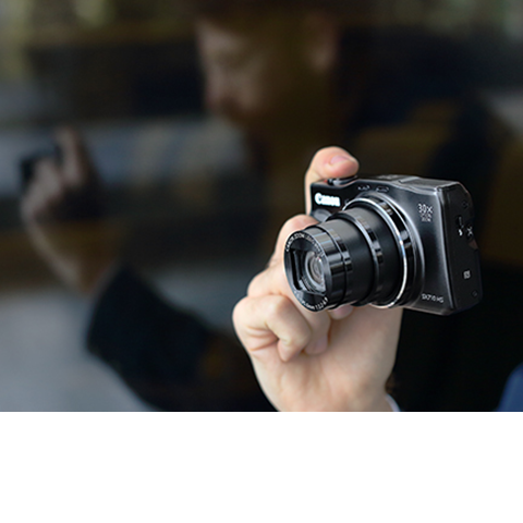 Shooting smoother stills